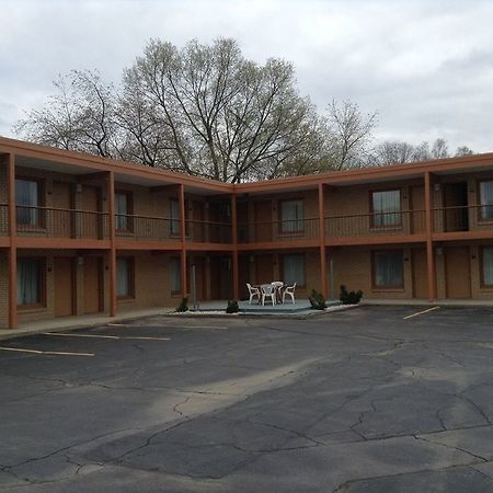 Village Inn Motel - Berrien Springs Ngoại thất bức ảnh